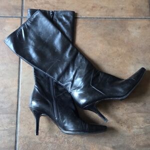 Stuart Weitzman Black Heeled Leather Boots Size 5.5